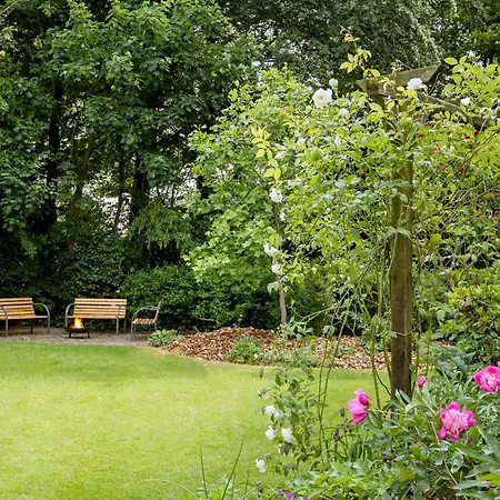 Amazing In With Kitchen *