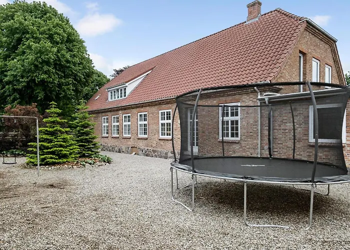 Amazing In With Kitchen *